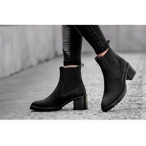 Thursday Knockout Boots Black Matte Leather Size 8:5